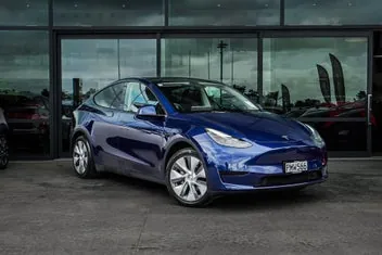 Tesla Model Y 2022 photo 2