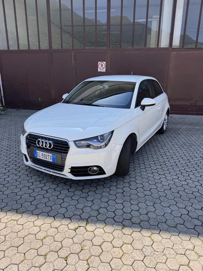 Audi A1 2012 photo 3