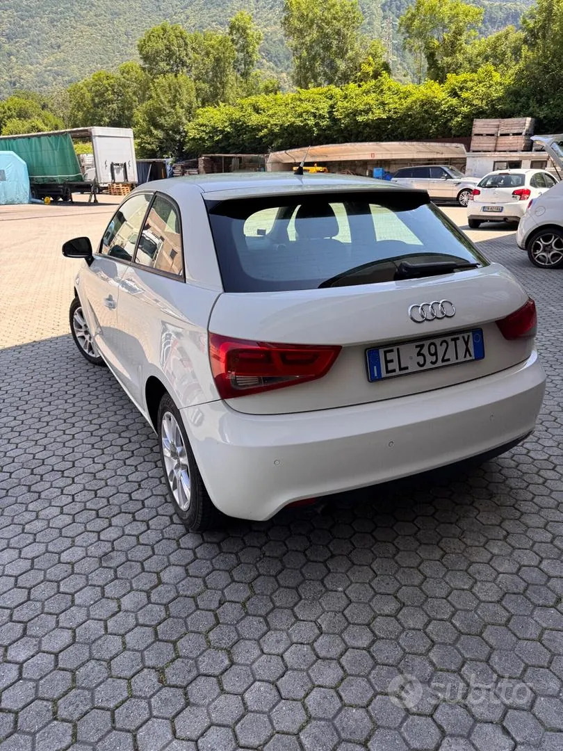 Audi A1 2012 photo 5