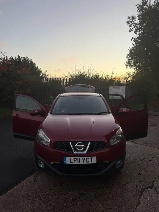 Nissan Qashqai 2011 photo 4