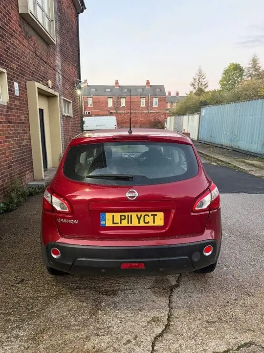 Nissan Qashqai 2011 photo 3