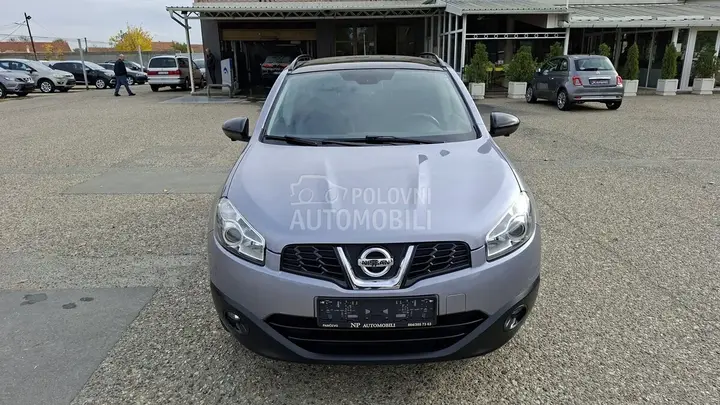 Nissan Qashqai 2013 photo 2