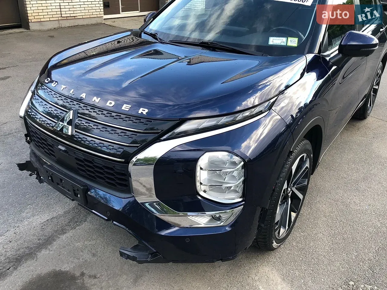 Mitsubishi Outlander 2022 photo 3
