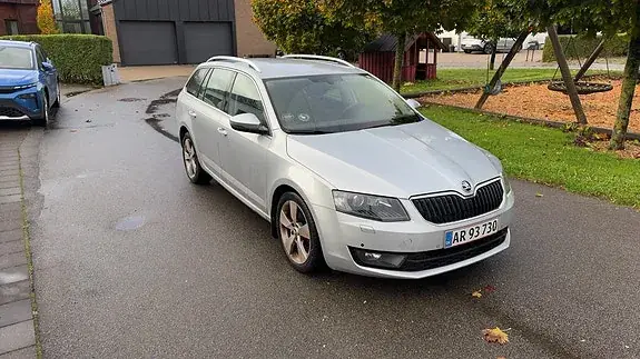 Skoda Octavia 2015 photo 3