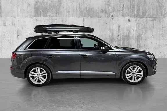 Audi Q7 2017 photo 5