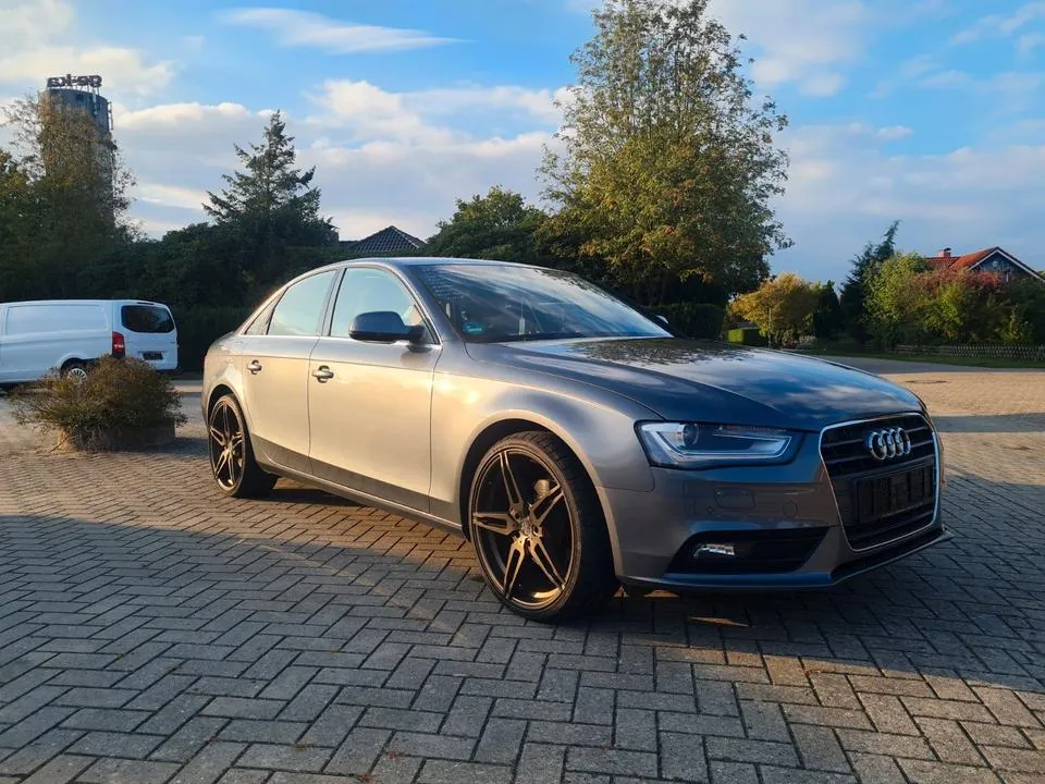 Audi A4 B8