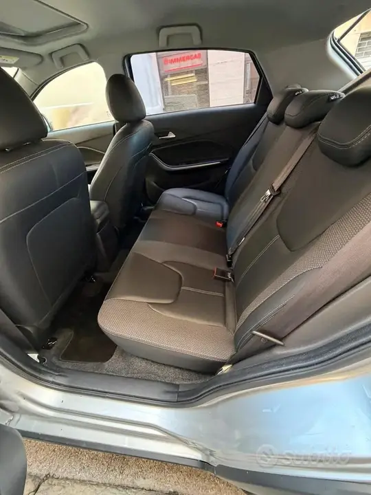 Mercedes-Benz Dr3 2021 photo 4