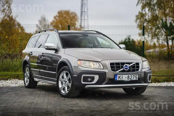Volvo Xc70 2011 photo 3