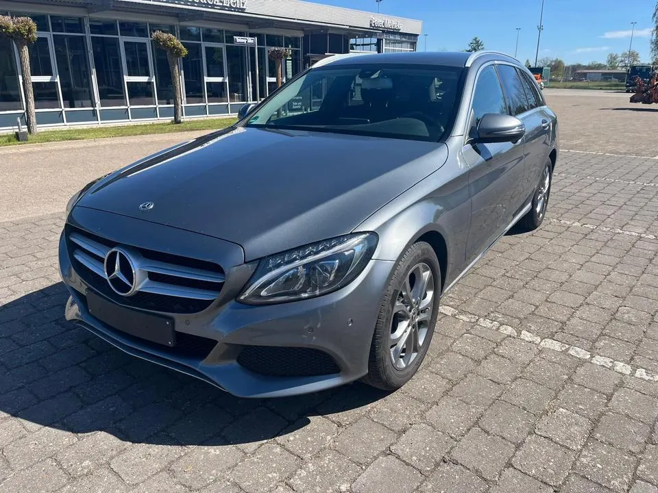 Mercedes-Benz C200D