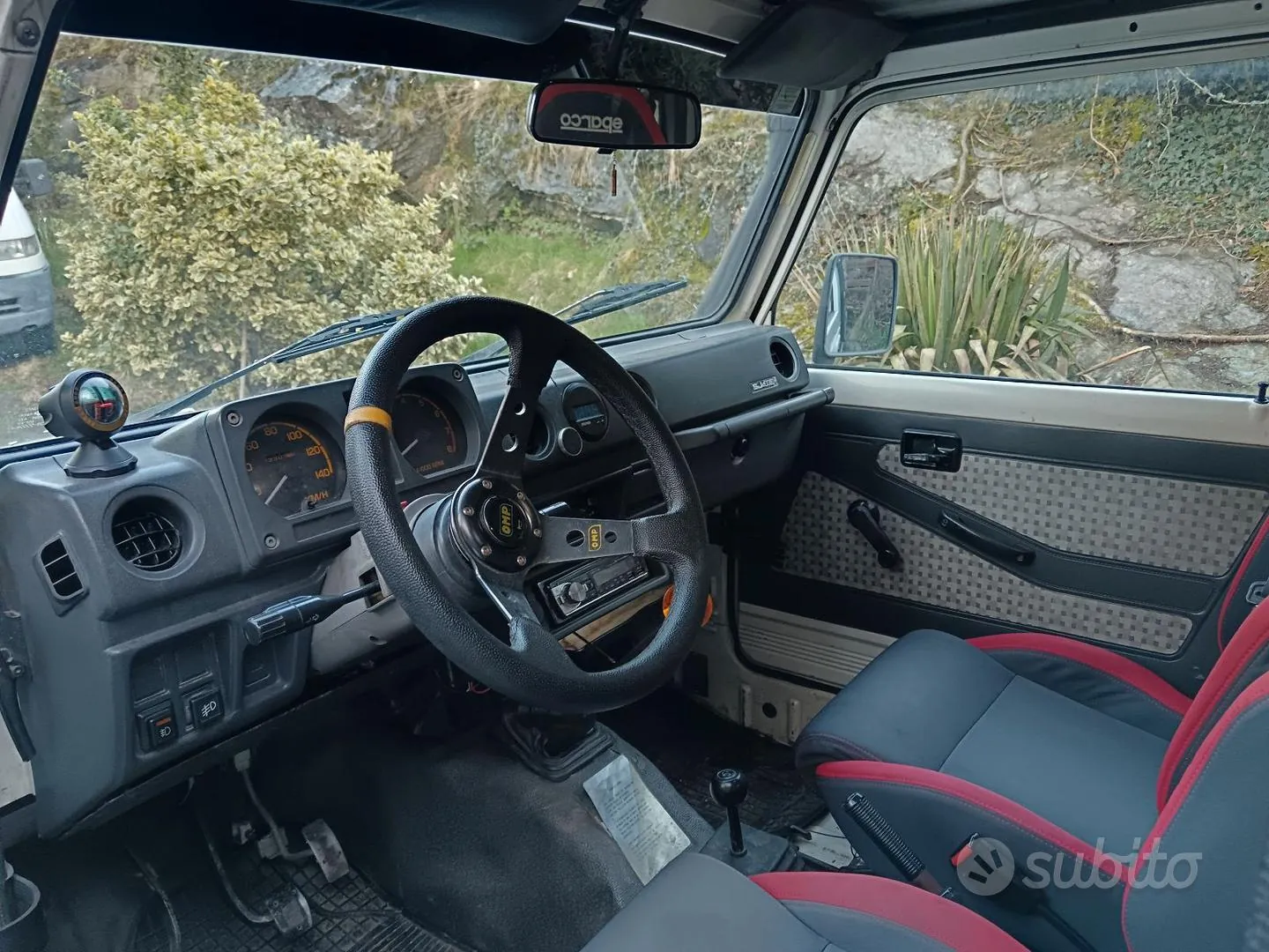 Suzuki Samurai 1989 photo 2