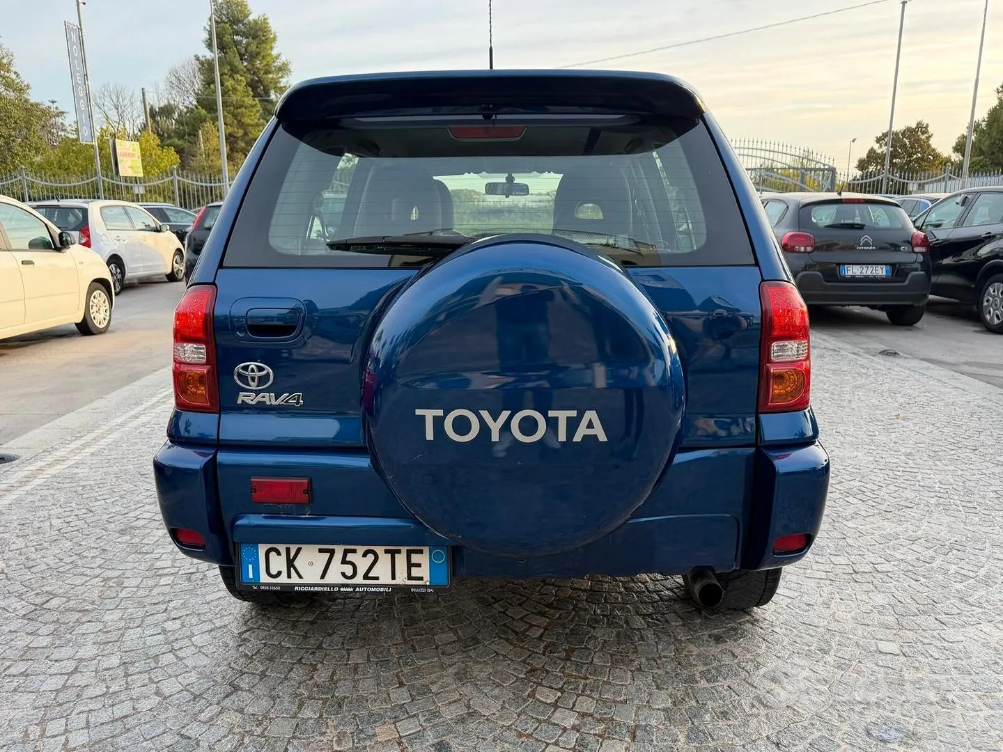 Toyota Rav4 2004 photo 5