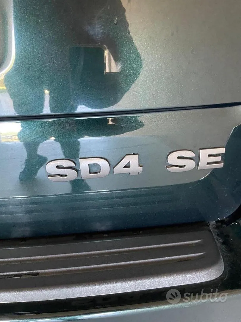 Land Rover Freelander 2012 photo 5