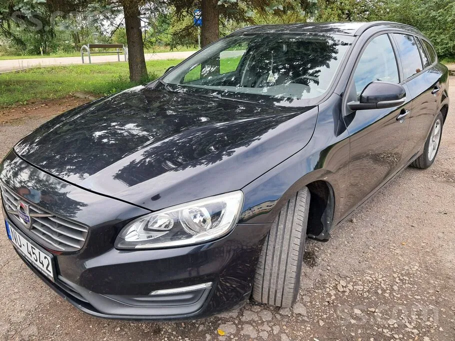 Volvo V60 2014 photo 2