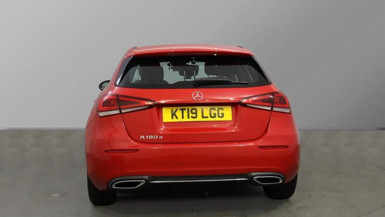 Mercedes-Benz A-Class 2019 photo 4