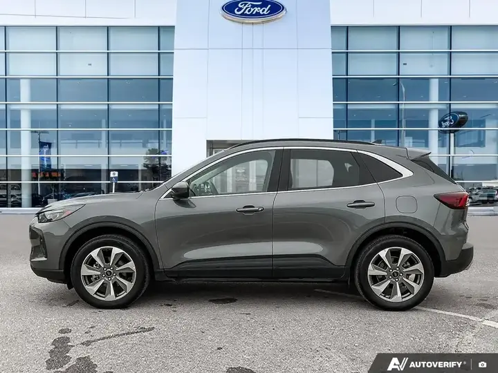 Ford Escape 2025 photo 4
