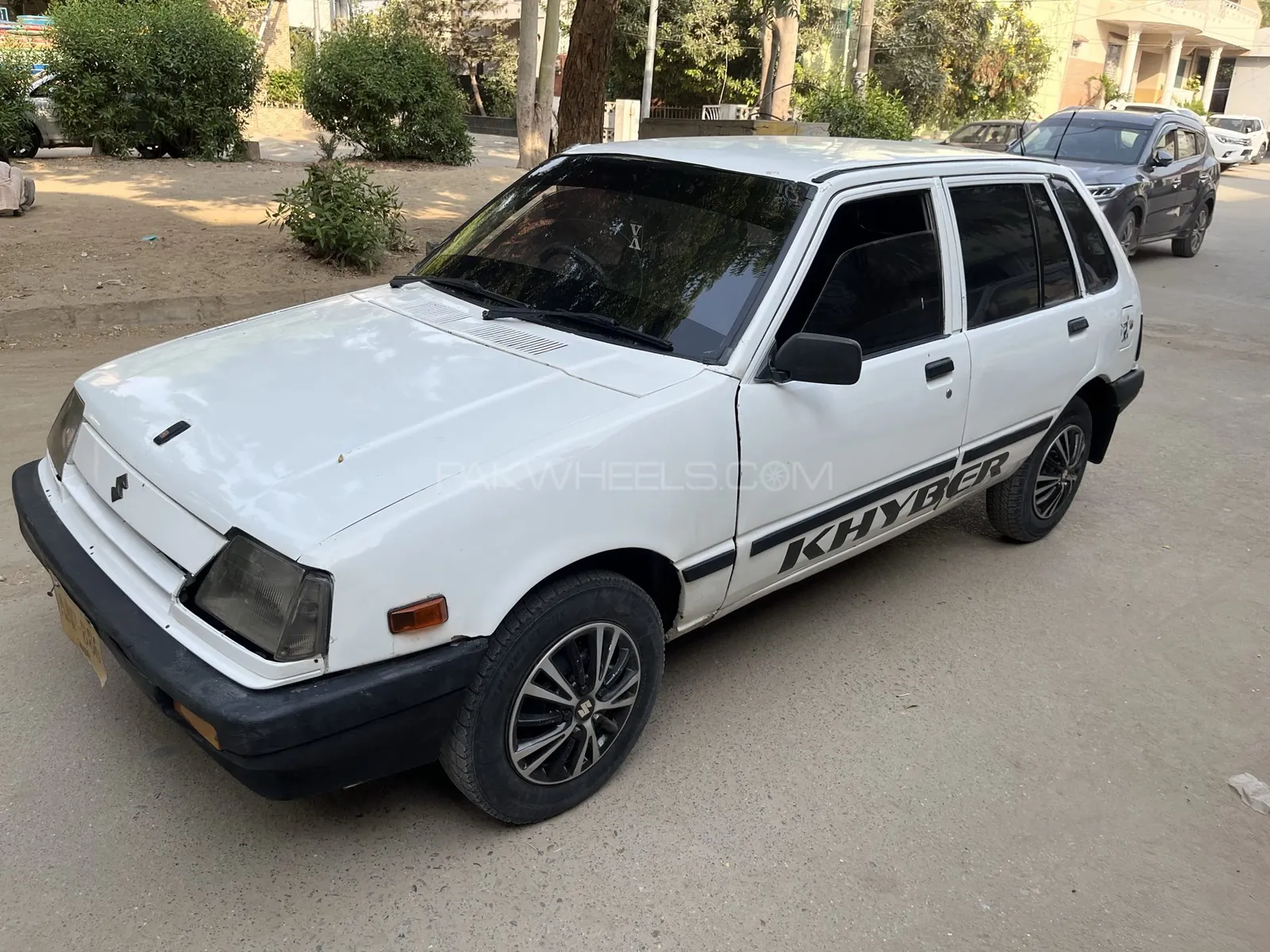 Suzuki Khyber
