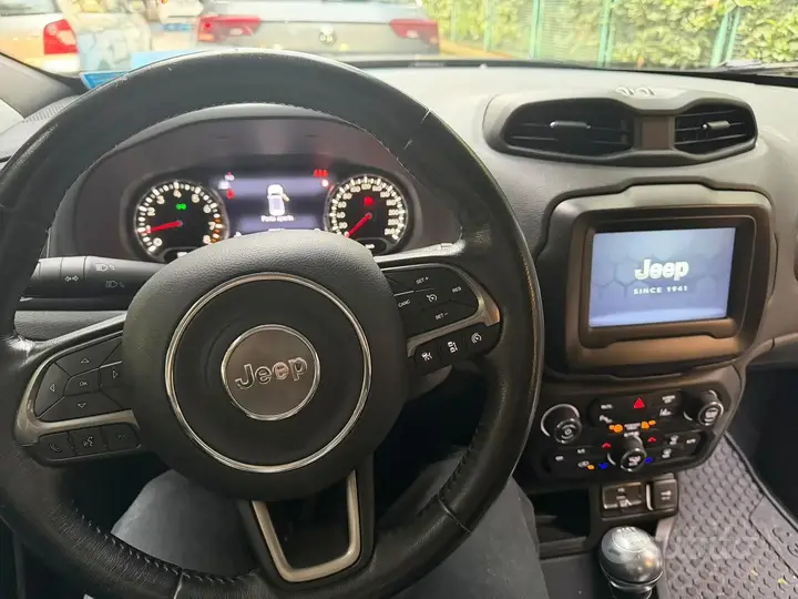 Jeep Renegade 2021 photo 3
