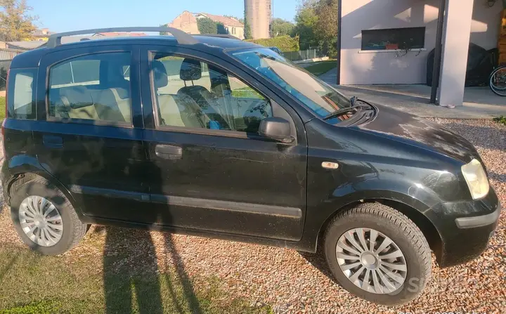 Fiat Panda 2007 photo 2