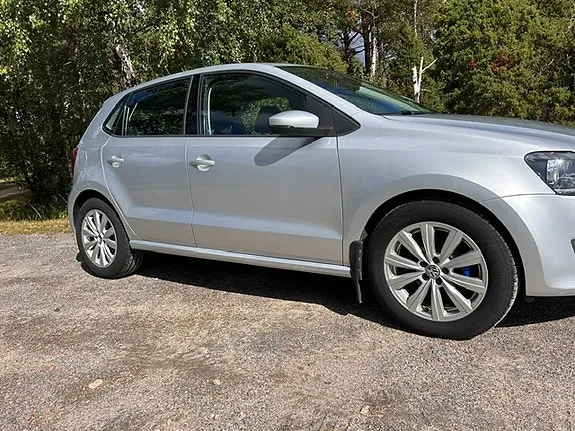 Volkswagen Polo 2011 photo 3