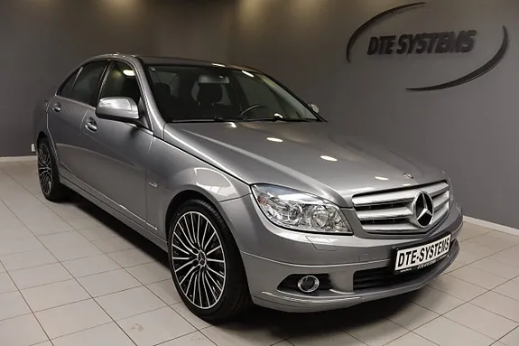 Mercedes-Benz C200