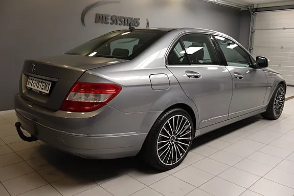 Mercedes-Benz C200 2008 photo 2