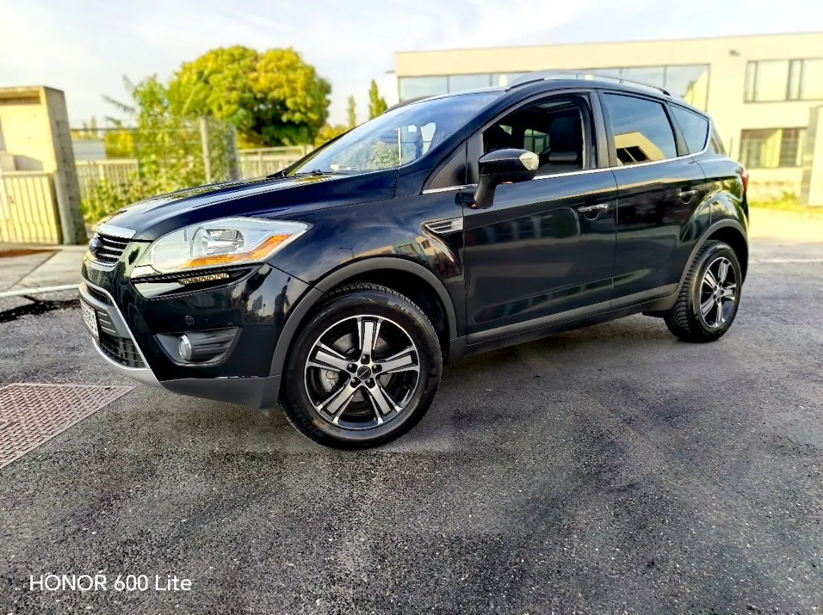 Ford Kuga 2010 photo 2