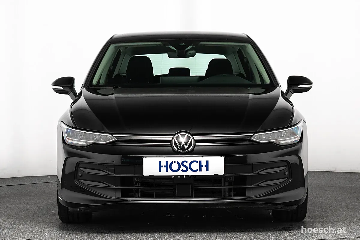 Volkswagen Golf 2025 photo 2