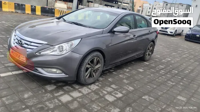 Hyundai Sonata 2013 photo 2