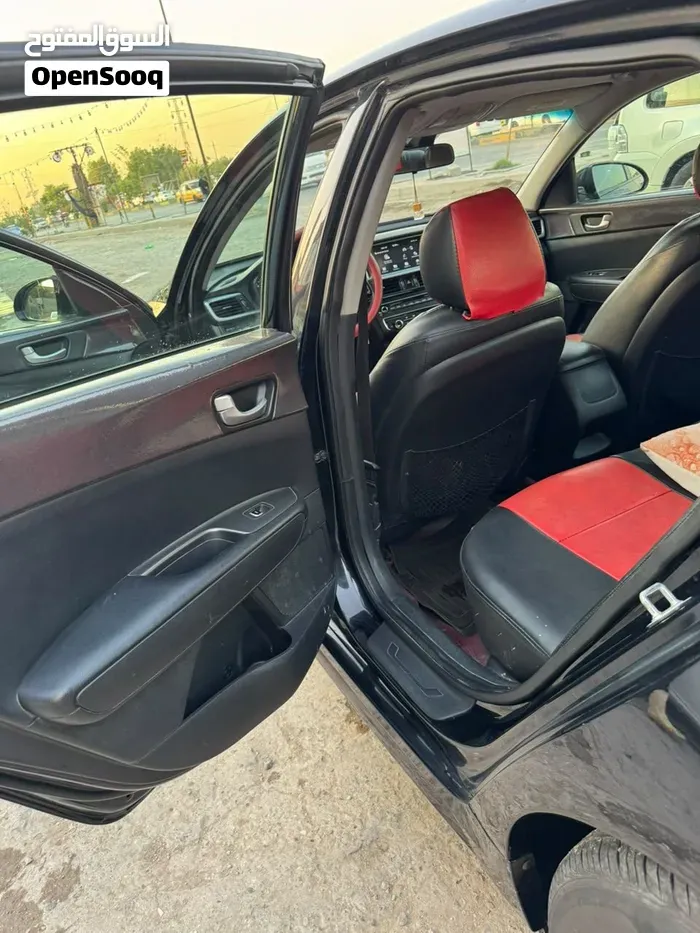 Kia Optima 2019 photo 2