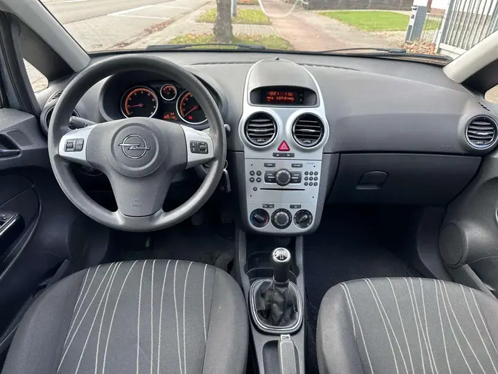 Opel Corsa 2009 photo 5