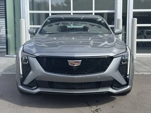 Cadillac Ct5 2026 photo 2