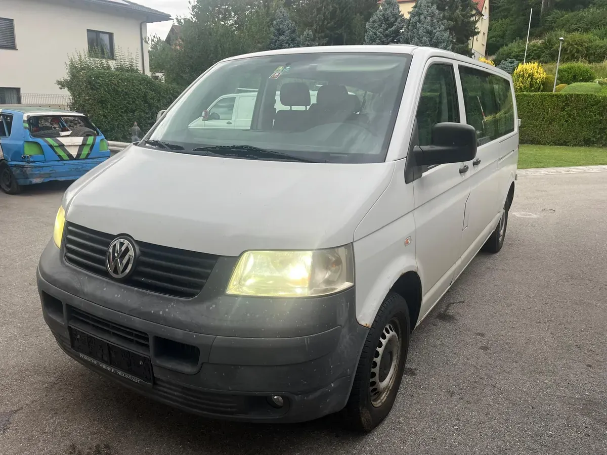 Volkswagen T5 2008 photo 2