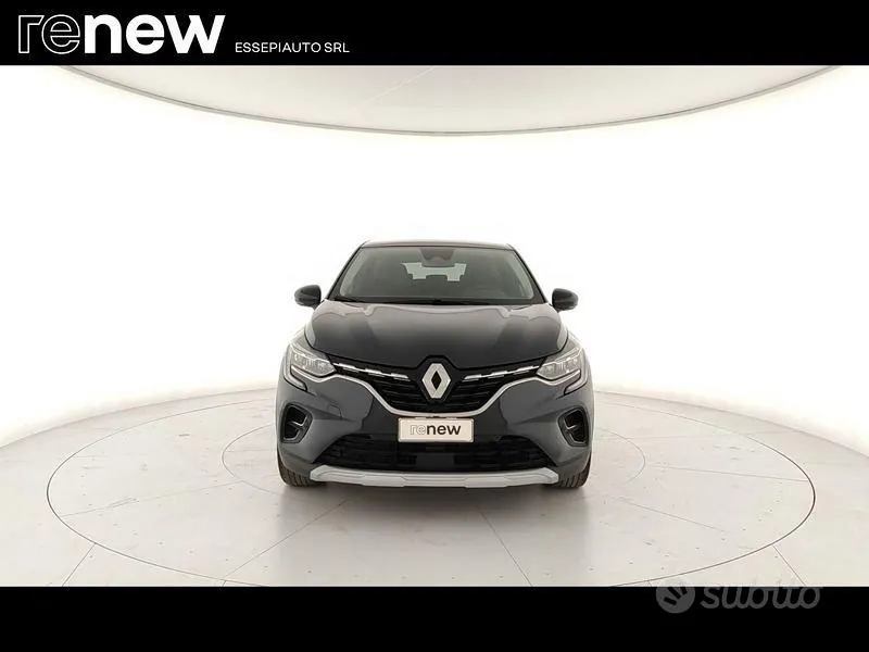 Renault Captur 2023 photo 2