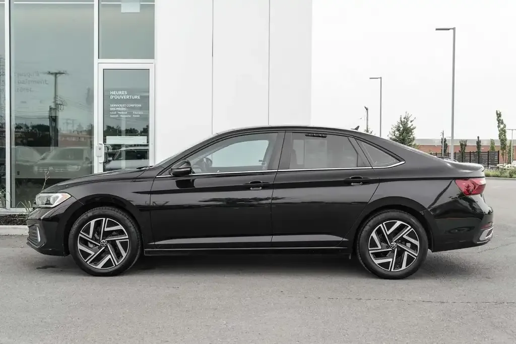 Volkswagen Jetta 2024 photo 5