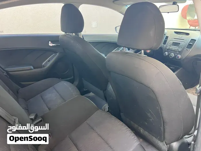 Kia Forte 2015 photo 2