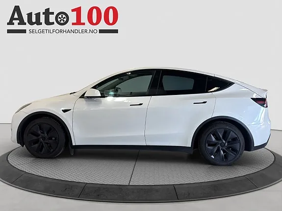 Tesla Model Y 2024 photo 5