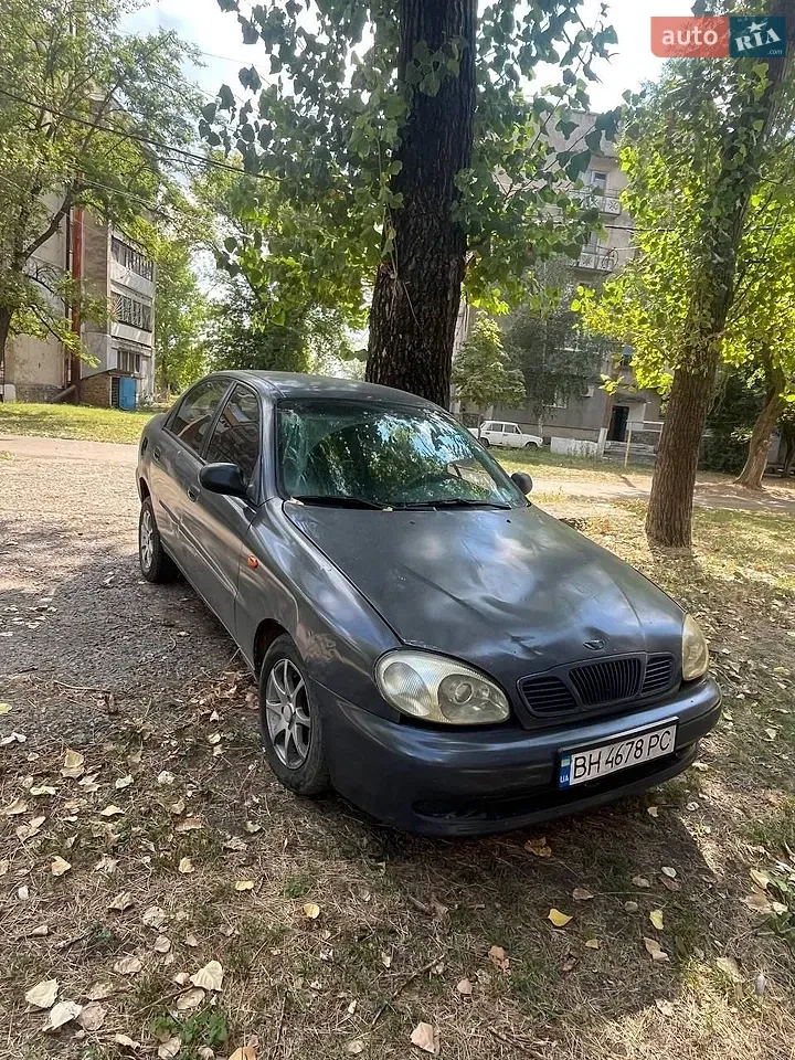 Daewoo Lanos 2001 photo 2