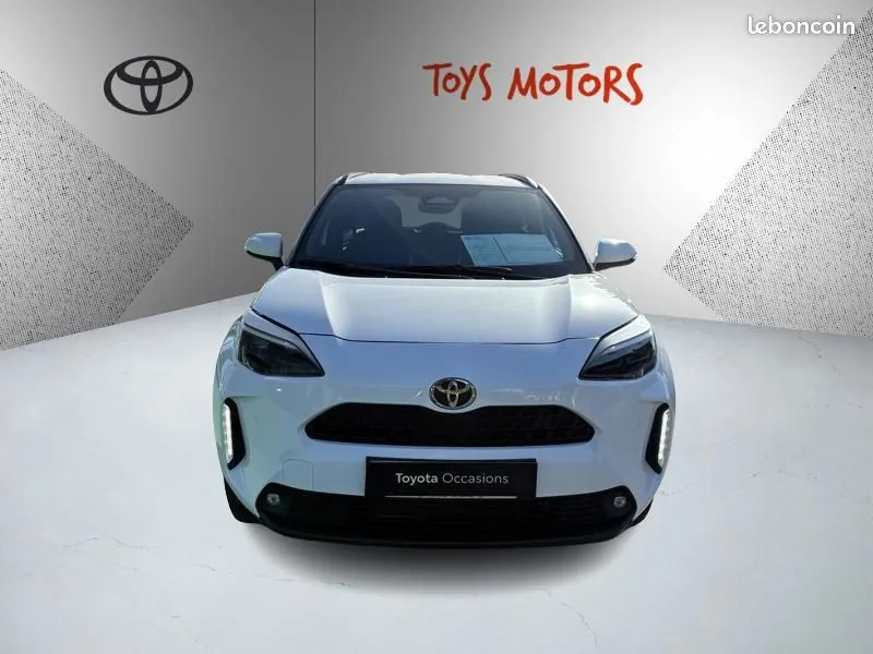 Toyota Yaris Cross 2025 photo 2