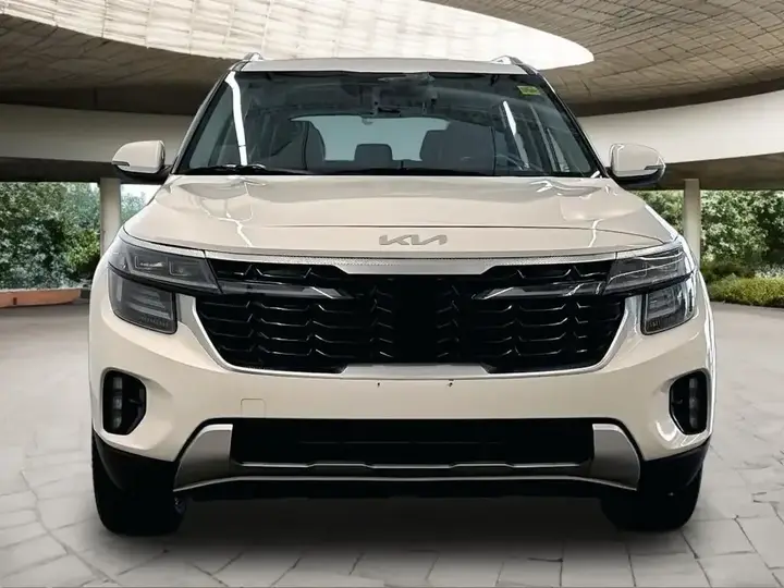 Kia Seltos 2024 photo 3