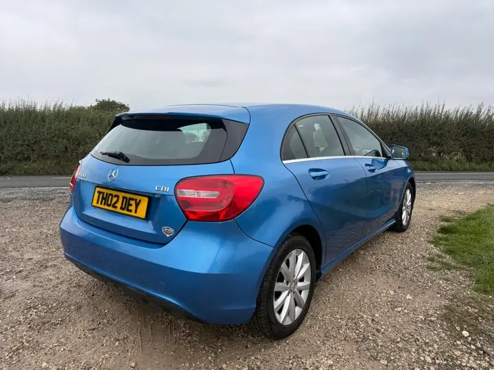 Mercedes-Benz A-Class 2015 photo 2