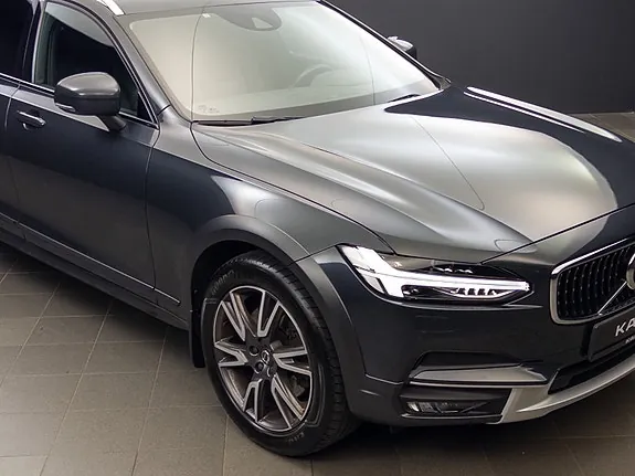 Volvo V90 Cross Country 2018 photo 3