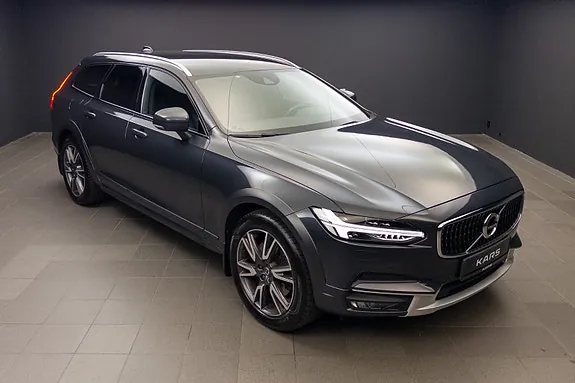 Volvo V90 Cross Country 2018 photo 2