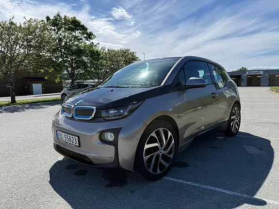 BMW I3