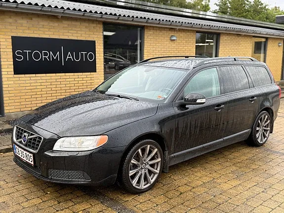 Volvo V70 2010 photo 4