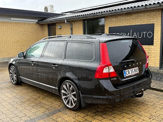 Volvo V70 2010 photo 5