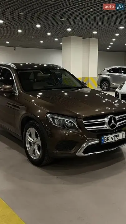 Mercedes-Benz Glc 2017 photo 2