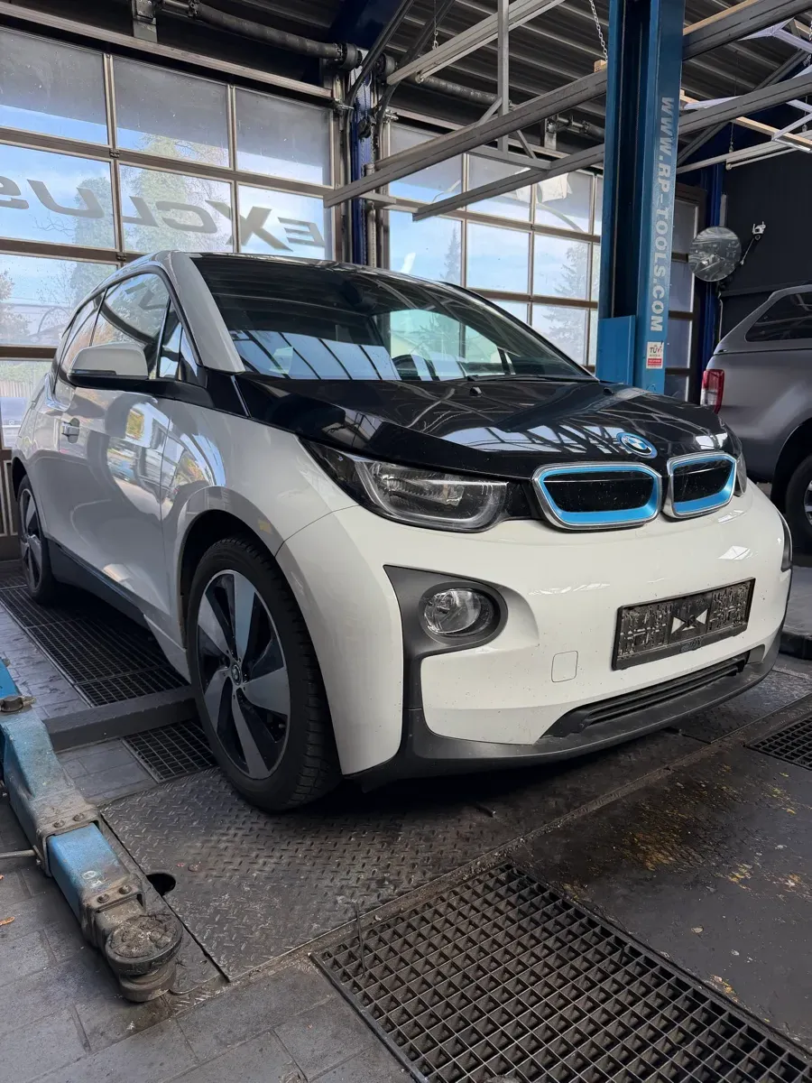 BMW I3 2014 photo 2