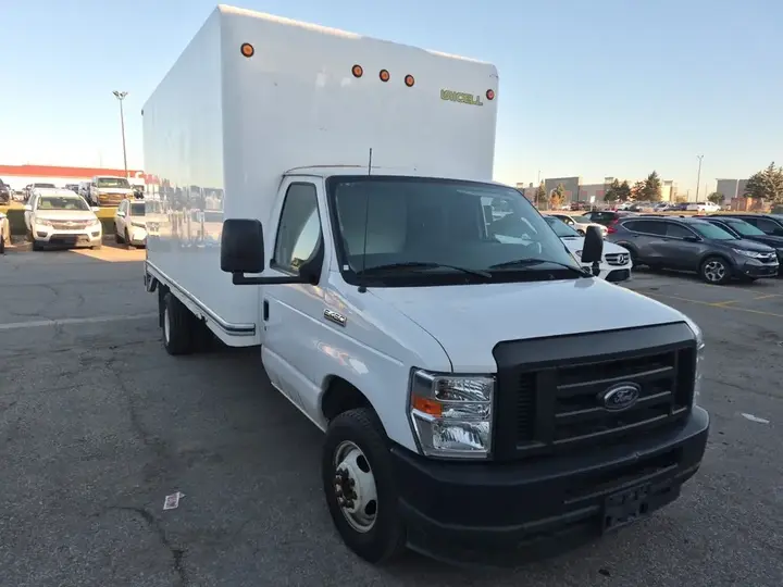 Ford E-Series Van