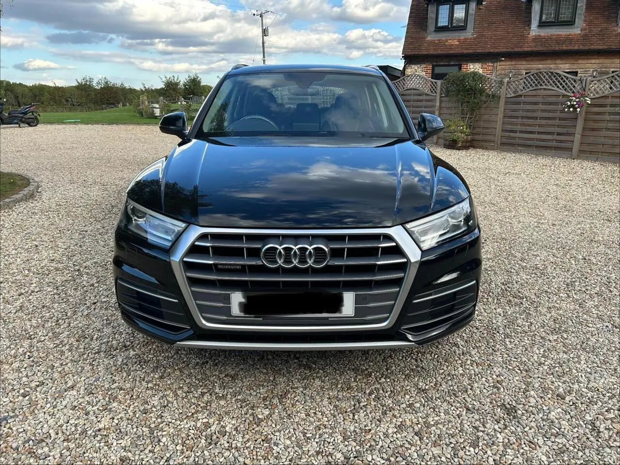 Audi Q5 2019 photo 2
