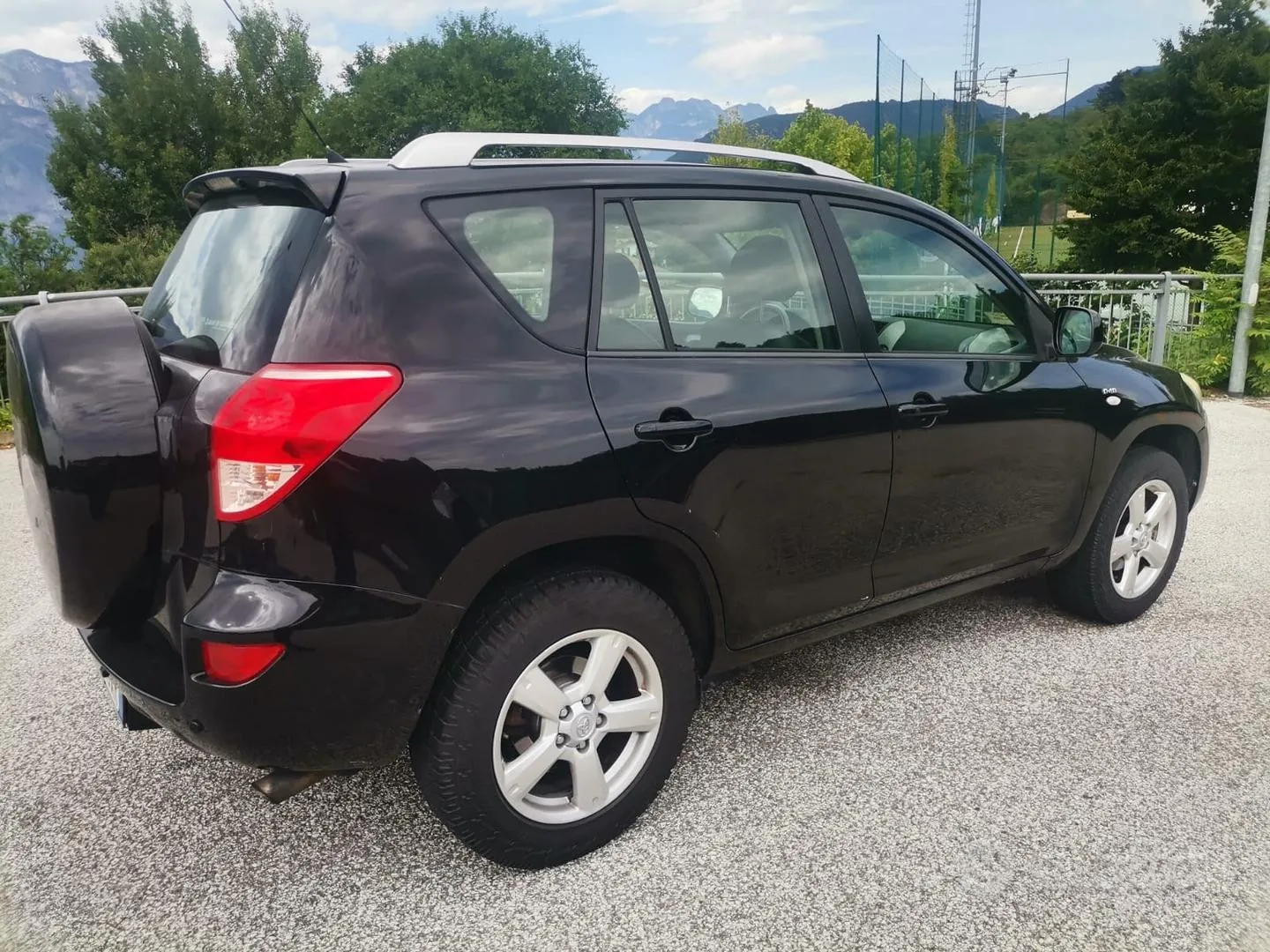 Toyota Rav4 2008 photo 4